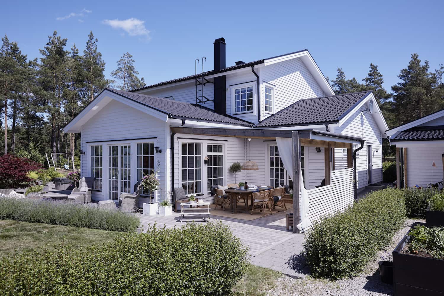 Arkitektritat vit hus hem1